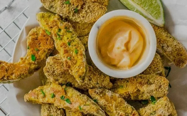 Patatas fritas de aguacate